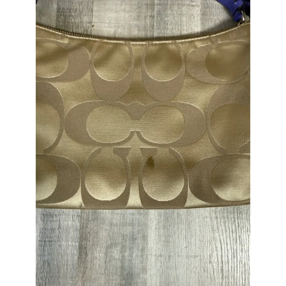 Coach signature poppy